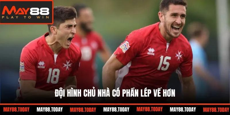 Đội hình chủ nhà có phần lép vế hơn